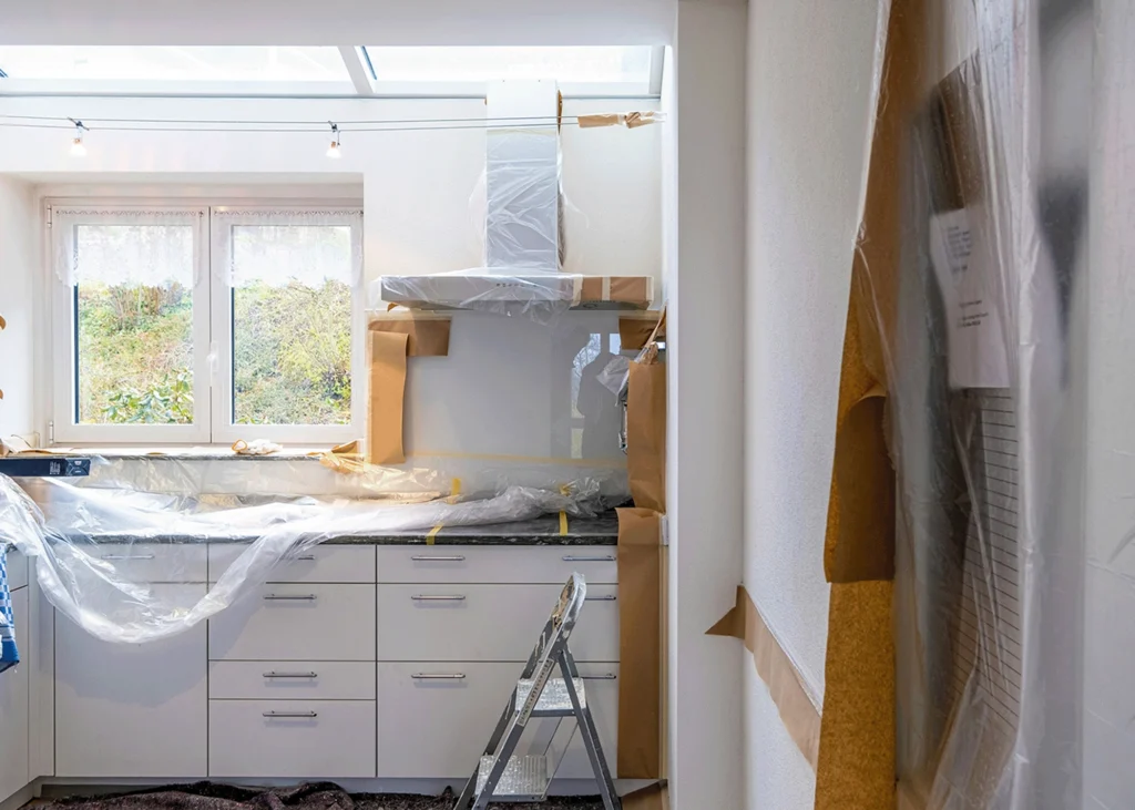 How Easy is it to Remodel a Kitchen Cabinets